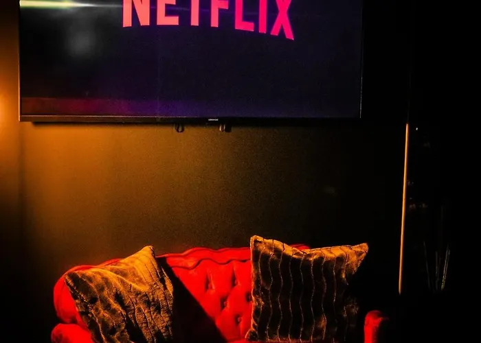 Апартаменты L'aphrodite, De Luxe - - Jacuzzi *