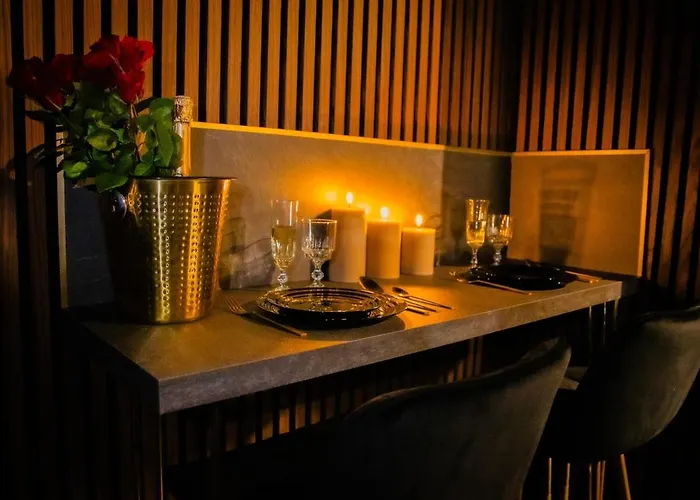 L'aphrodite, De Luxe - - Jacuzzi * Homecourt