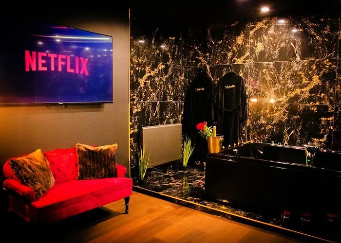 Апартаменты L'aphrodite, De Luxe - - Jacuzzi *